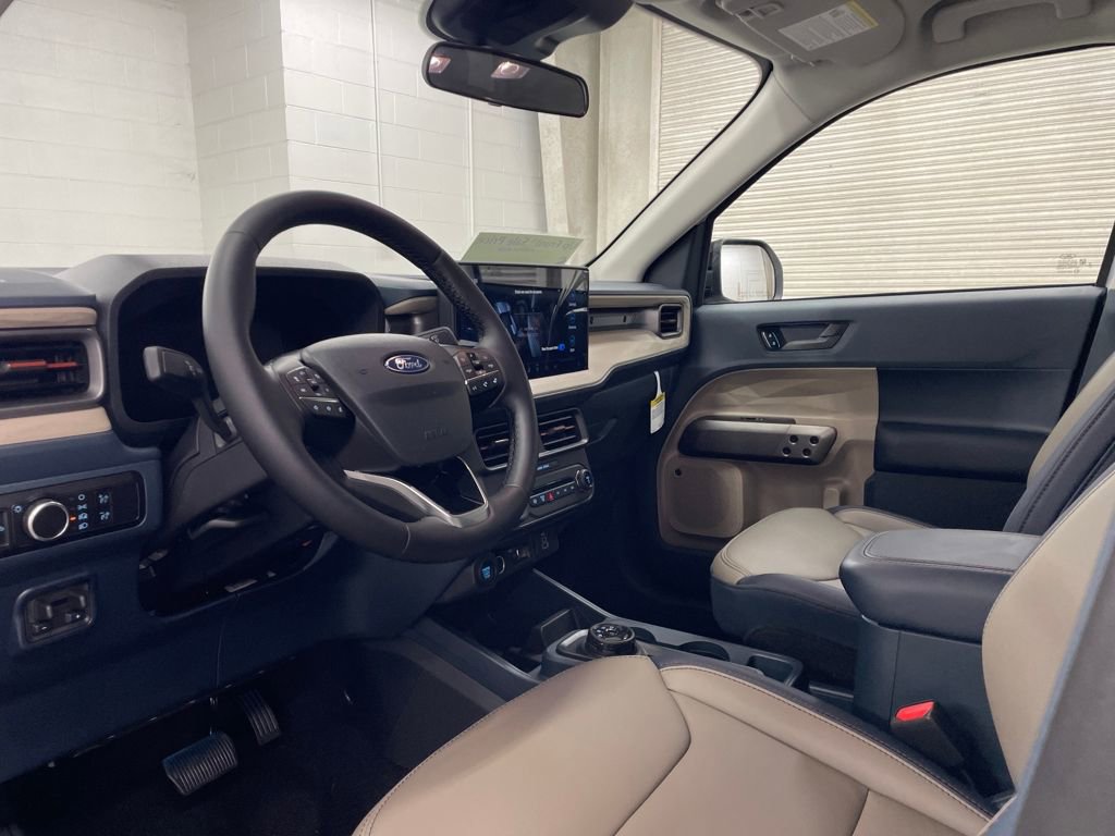 New 2025 Ford Maverick Lariat w/ 4K Tow Package image 6