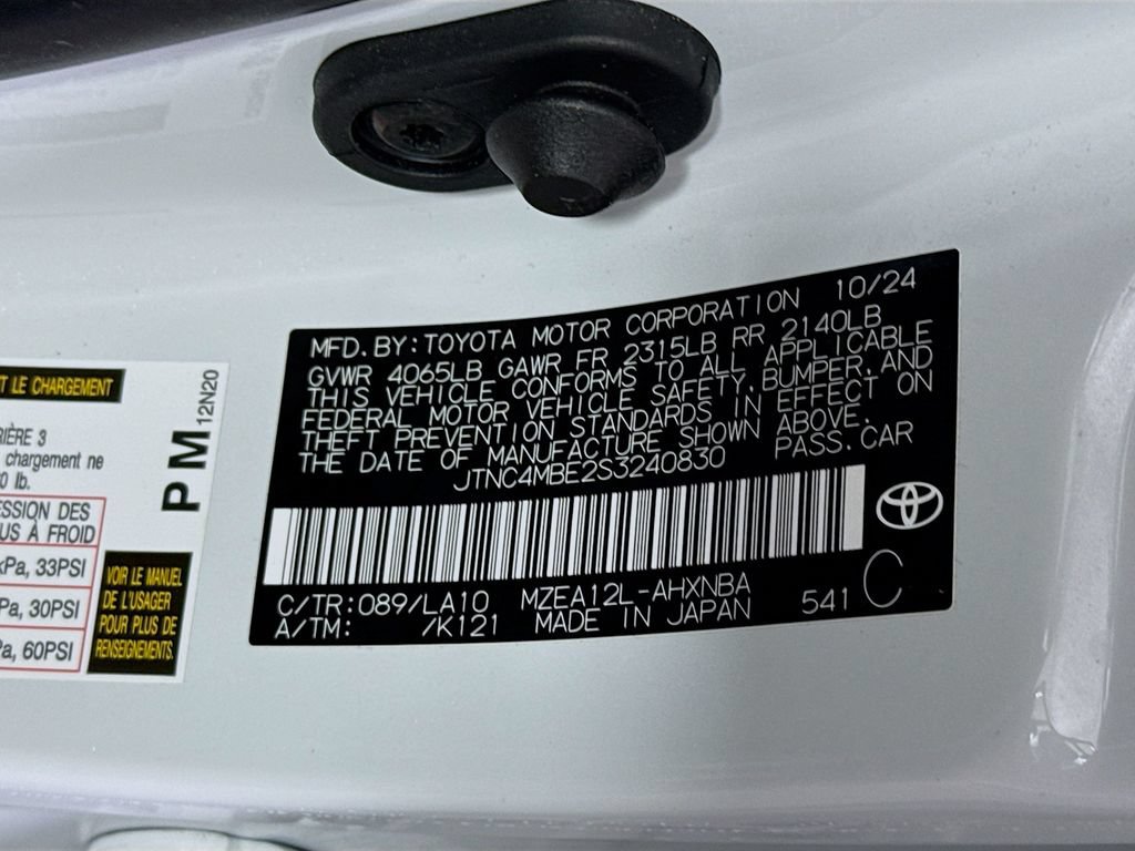 Certified 2025 Toyota Corolla XSE FWD image 33