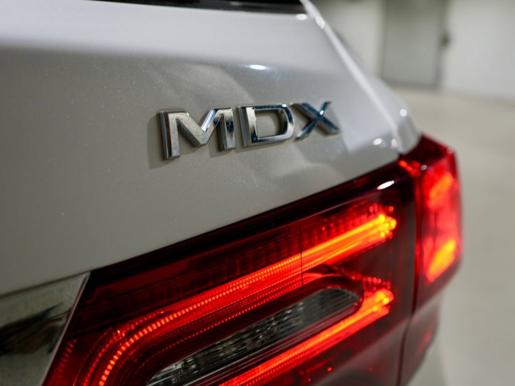 Used 2020 Acura MDX FWD image 38