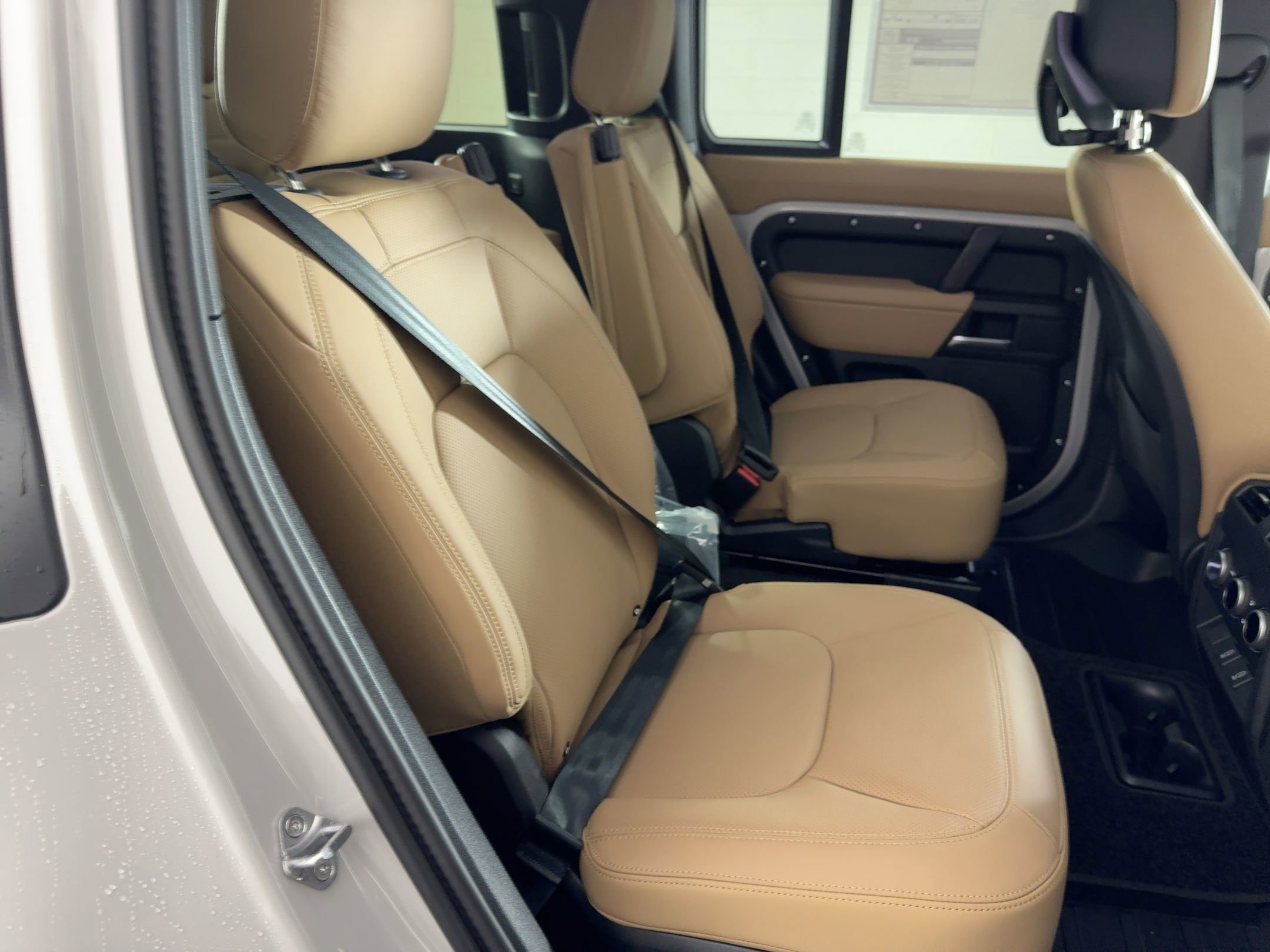 New 2026 Land Rover Defender 130 S image 28