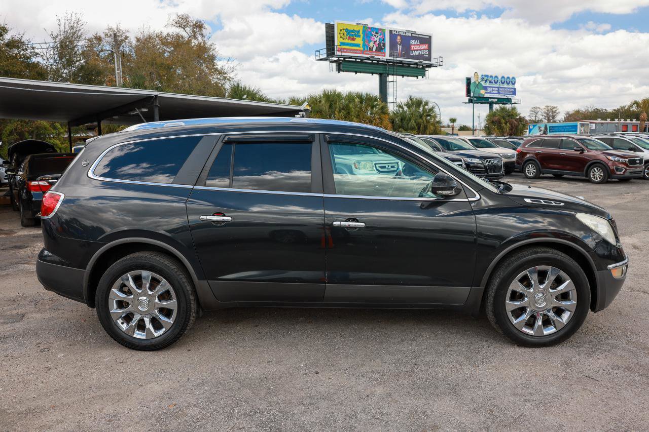 Used 2010 Buick Enclave CXL w/ Trailering Provision Package image 11