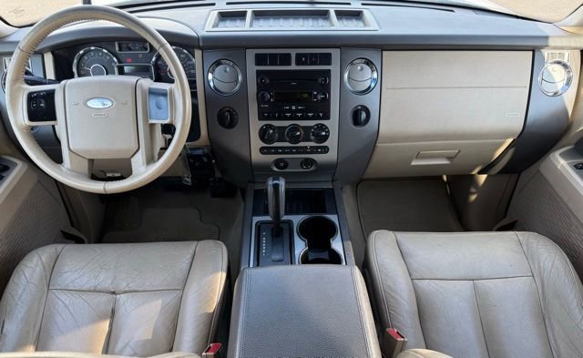 Used 2007 Ford Expedition XLT AWD/4WD image 12