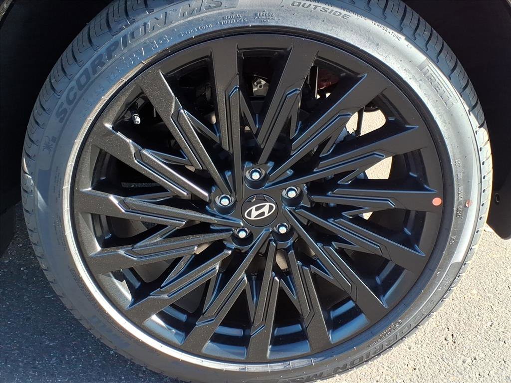 New 2026 Hyundai Santa Fe Calligraphy image 5