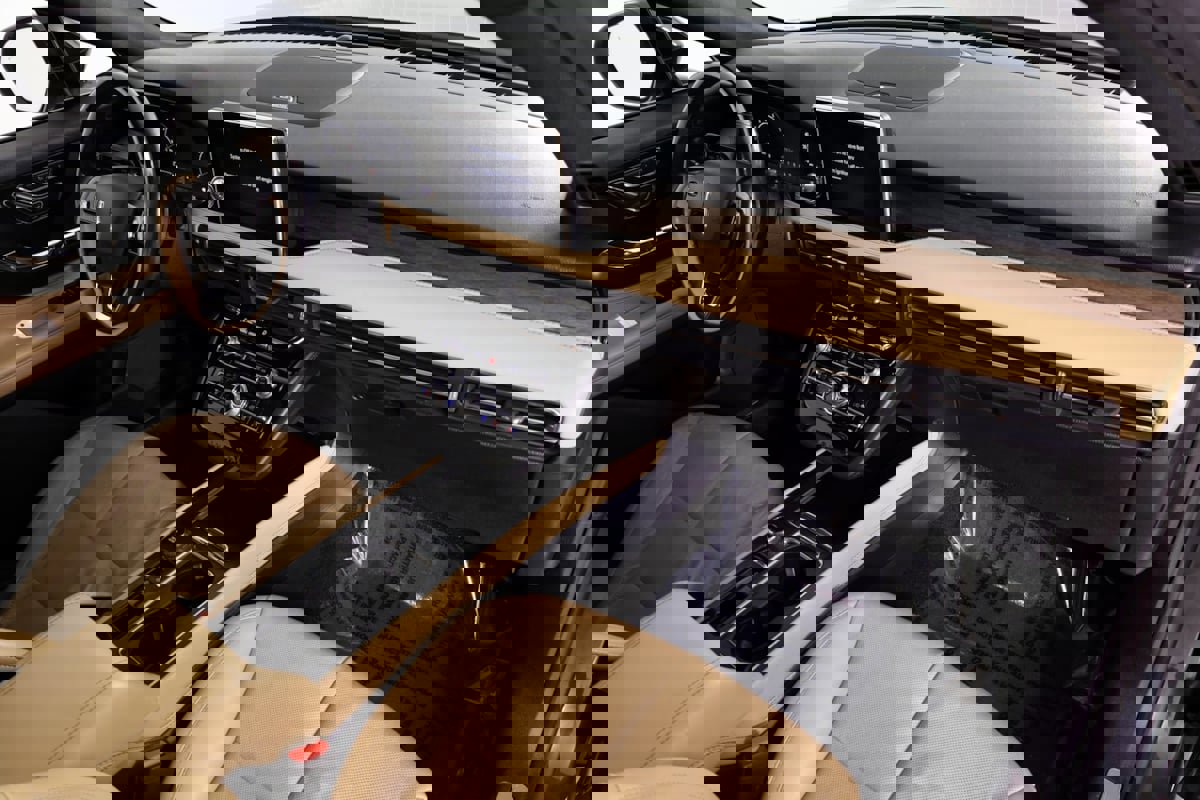 Used 2020 Lincoln Corsair Reserve w/ Equipment Group 201A image 39