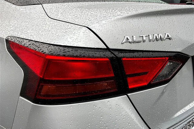 Used 2022 Nissan Altima 2.5 SV image 29