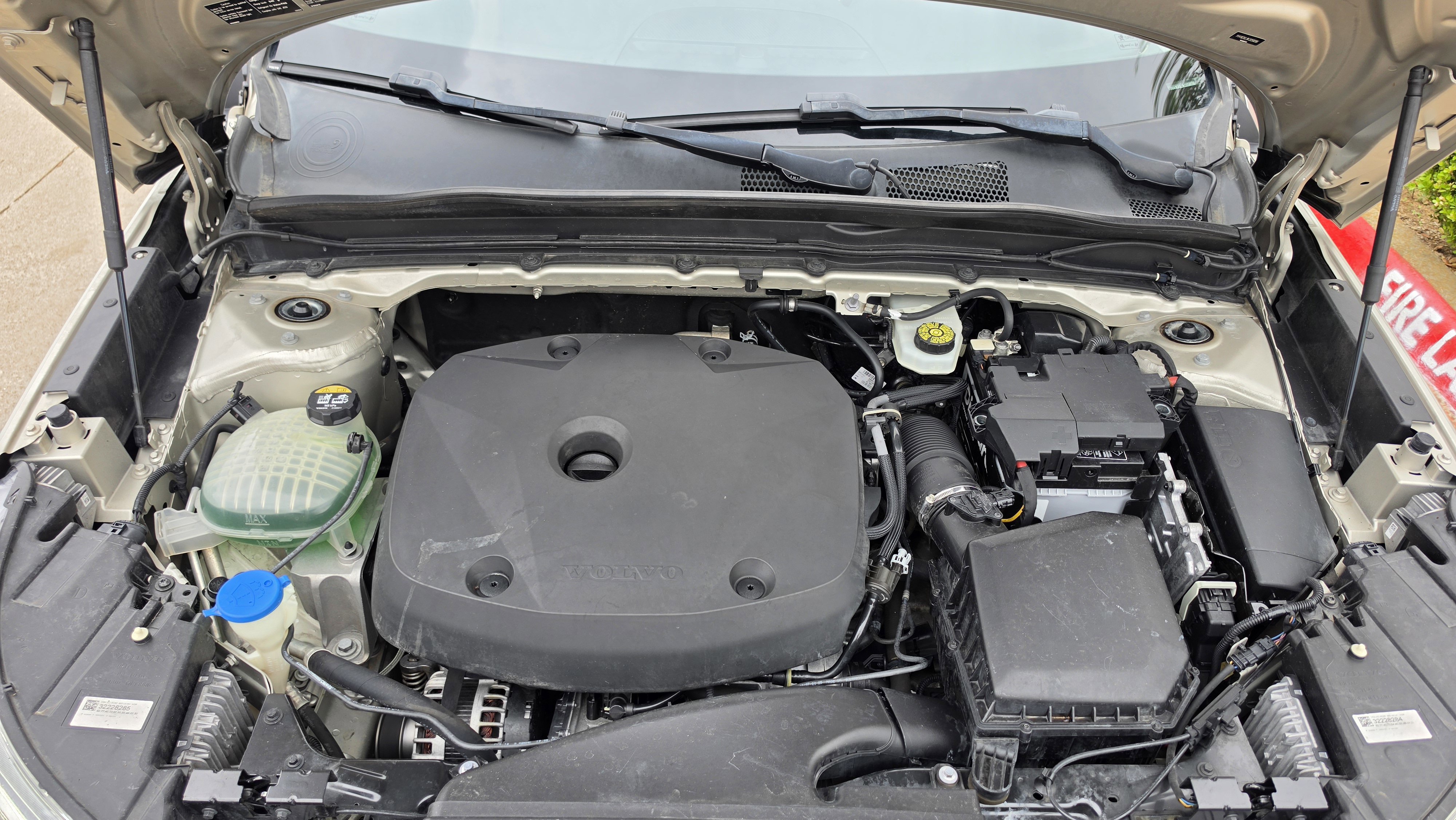 Used 2019 Volvo XC40 T5 Inscription AWD/4WD image 18