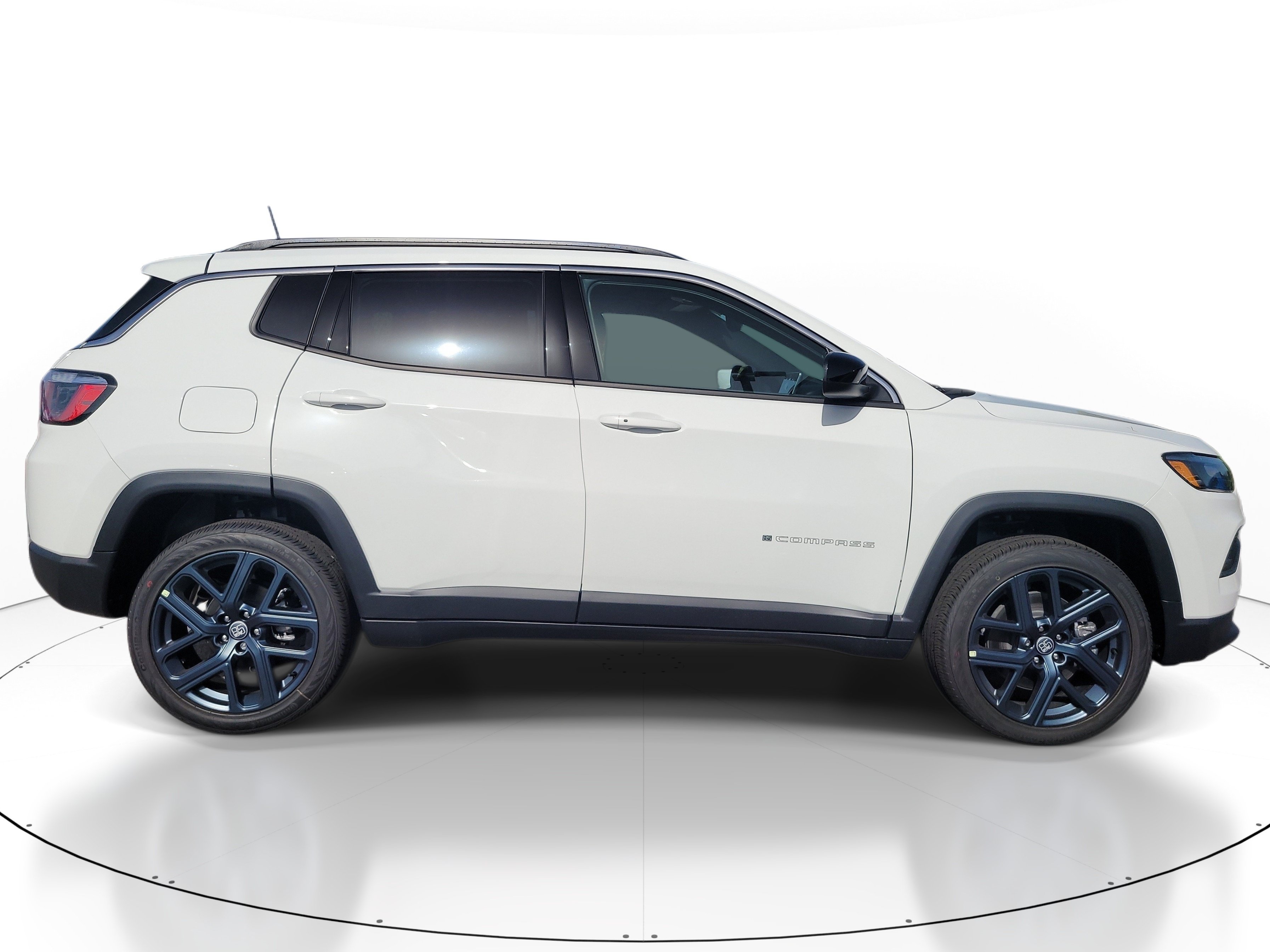 New 2026 Jeep Compass Latitude AWD/4WD image 5