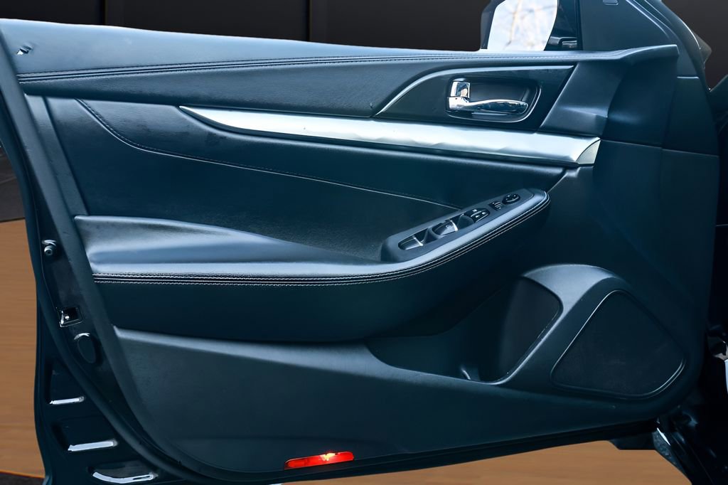 Used 2020 Nissan Maxima 3.5 SV w/ Floor Mat Group image 30