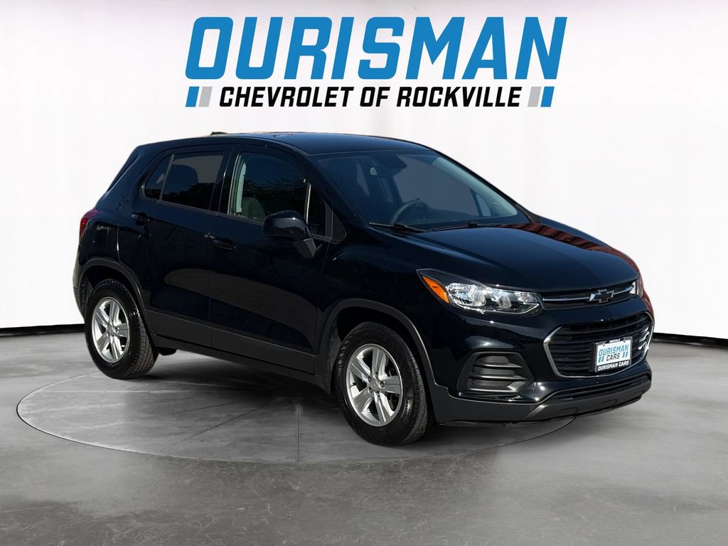 Used 2020 Chevrolet Trax LS FWD image 1