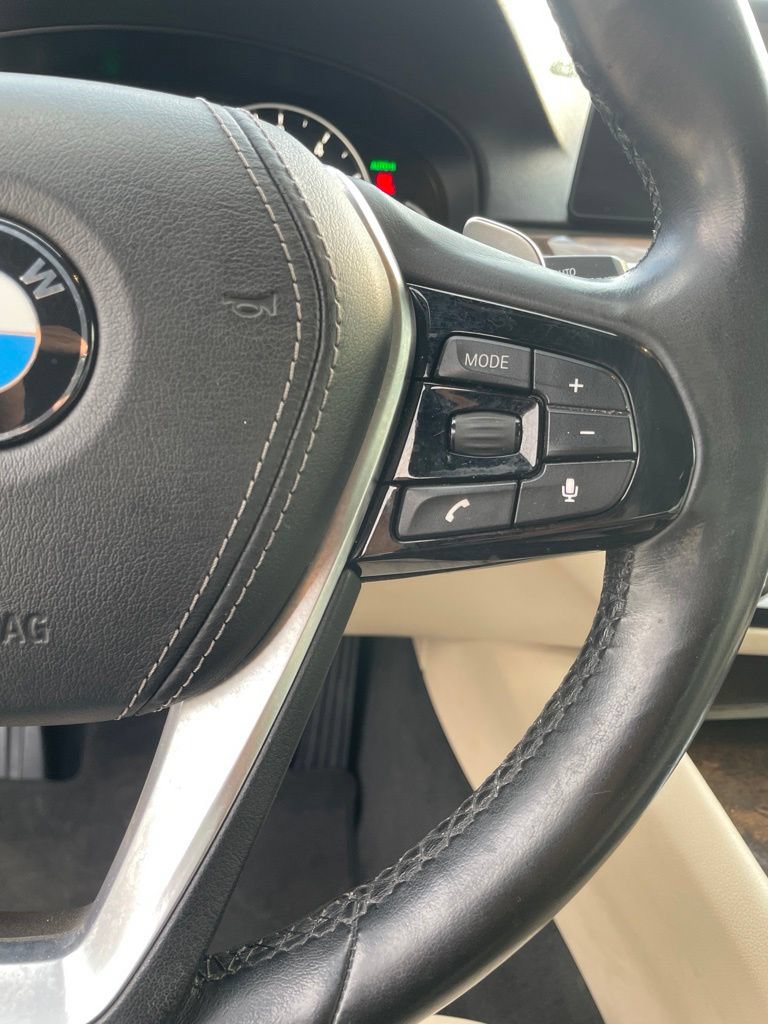 Used 2018 BMW 540i RWD image 13