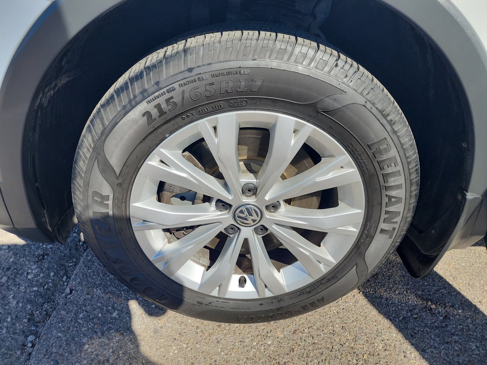 Used 2019 Volkswagen Tiguan S w/ Driver Assistance Package image 26