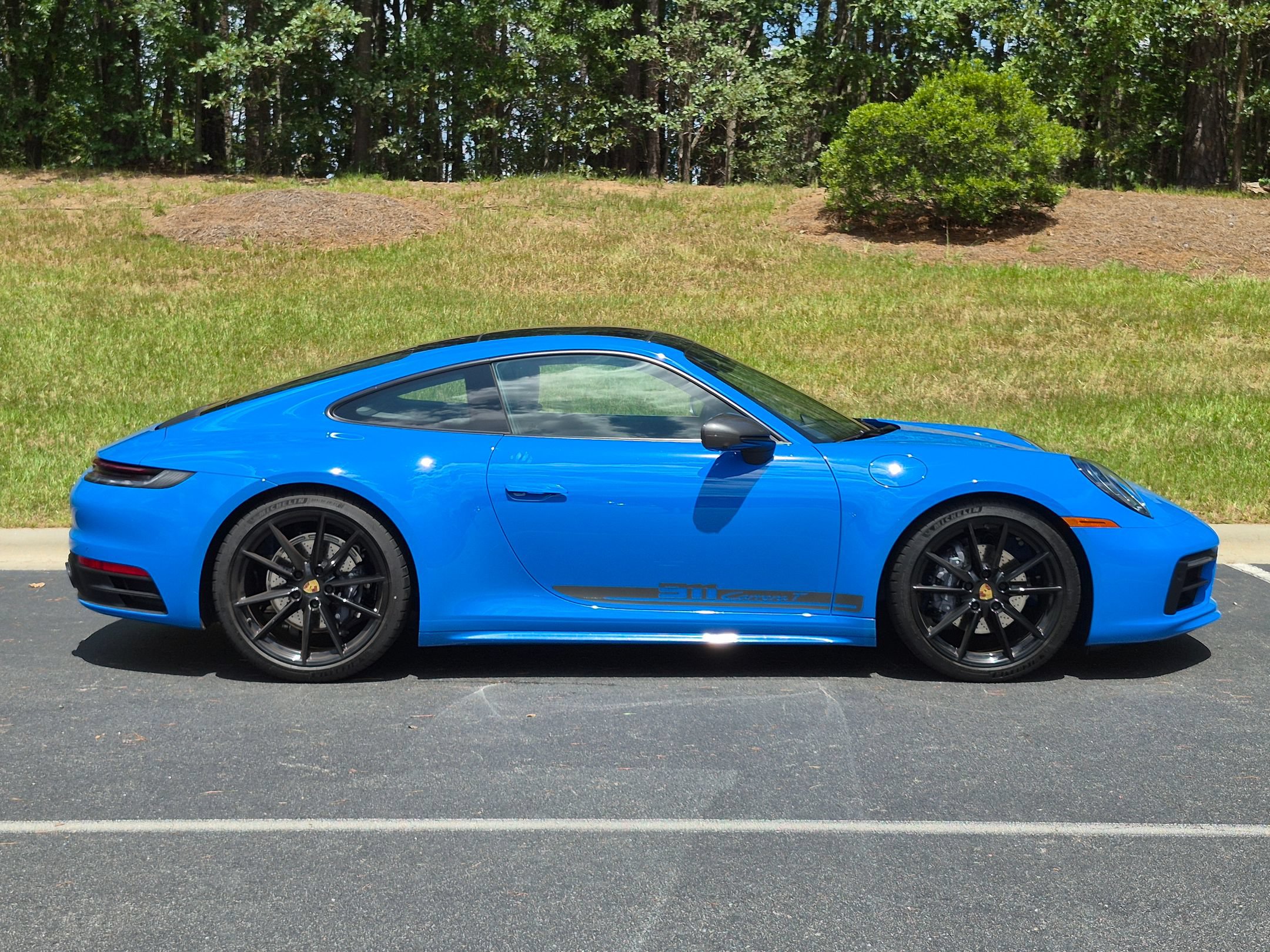 Certified 2024 Porsche 911 Carrera 4 AWD/4WD image 24