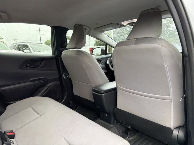 Used 2025 Toyota Prius LE FWD image 14