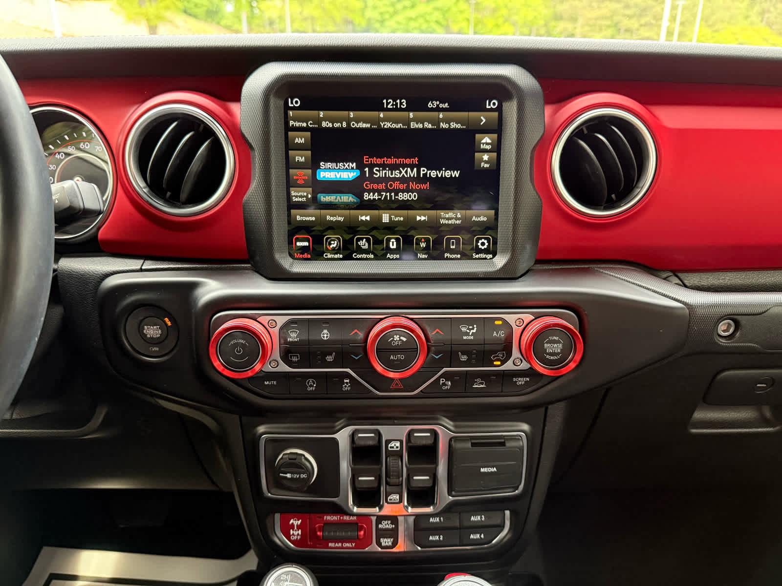 Used 2021 Jeep Gladiator Rubicon image 17