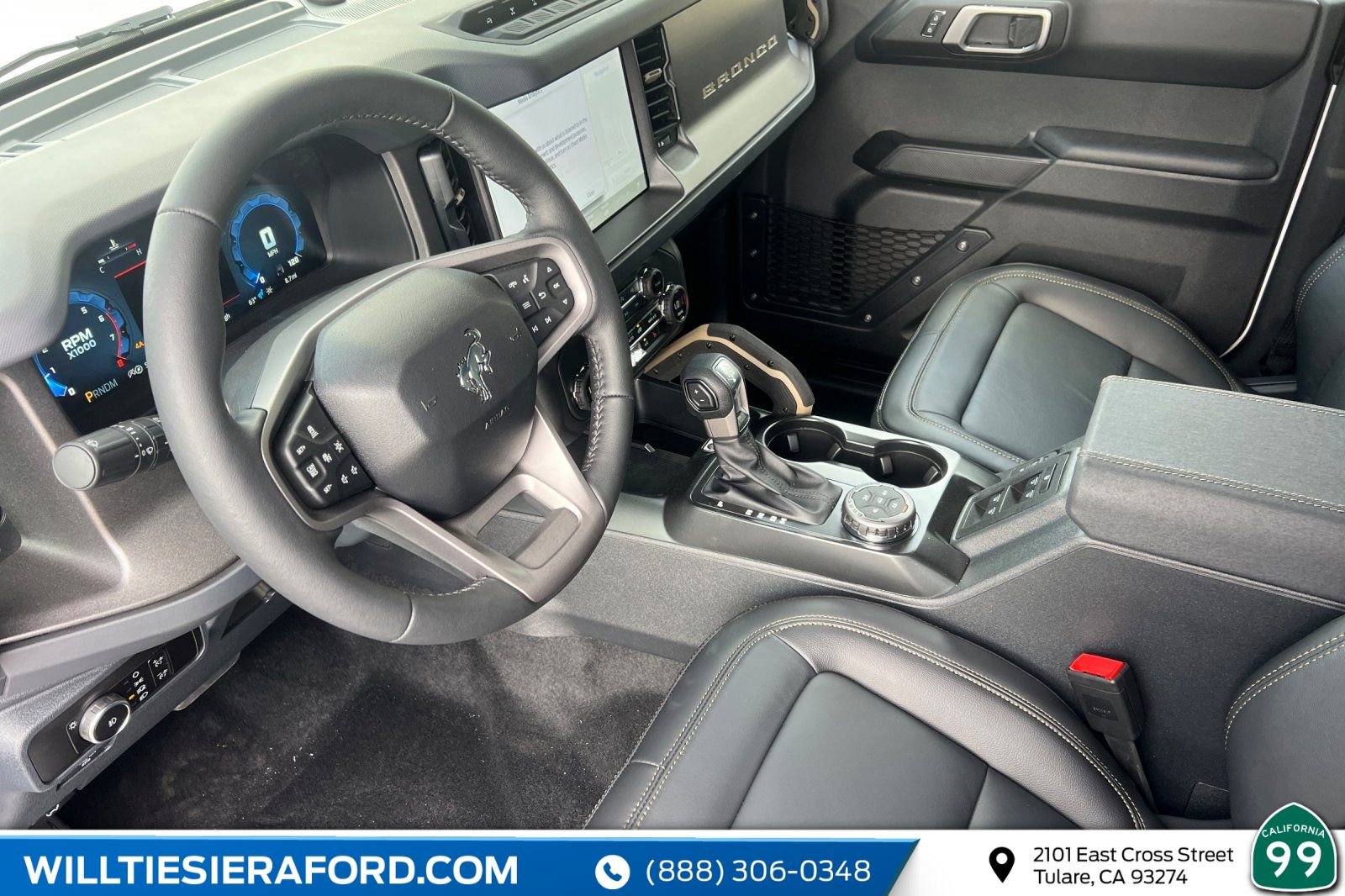 New 2026 Ford Bronco Badlands image 11