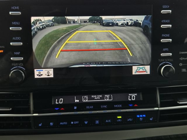 Certified 2021 Toyota Sienna Limited FWD image 17