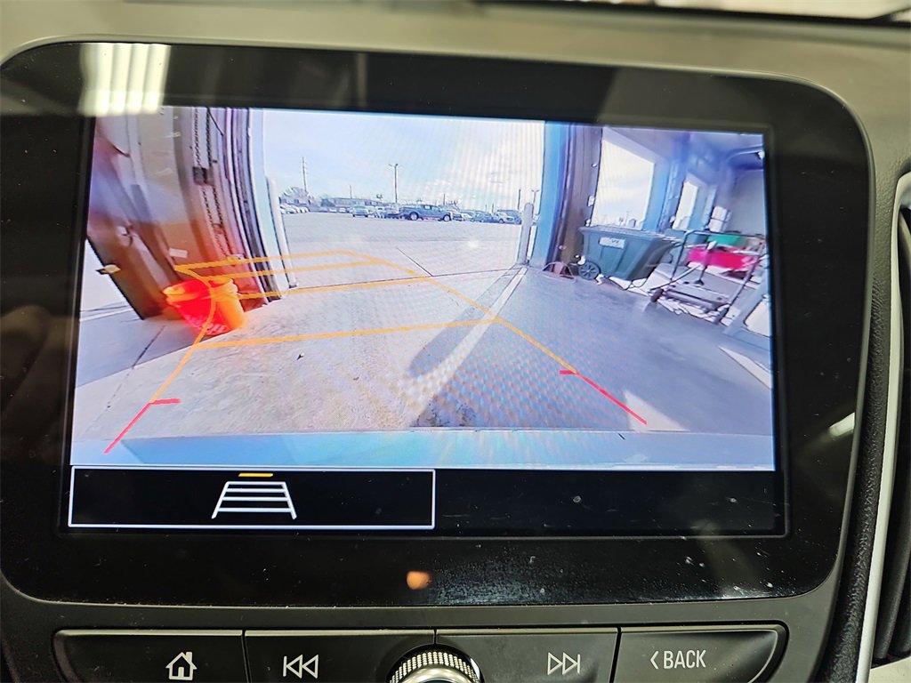 Used 2024 Chevrolet Malibu LT image 21