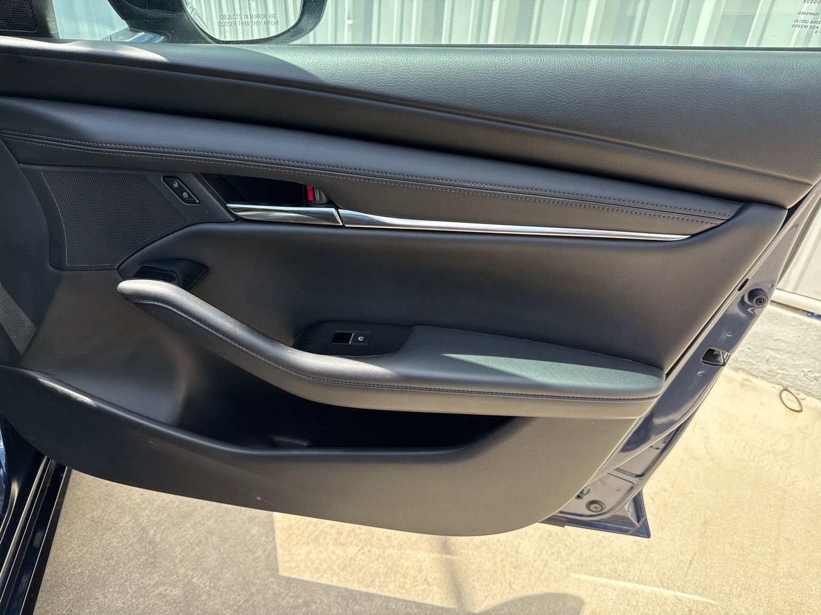 Used 2024 MAZDA MAZDA3 s image 17