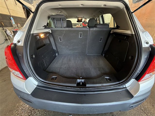 Used 2016 Chevrolet Trax LS image 23