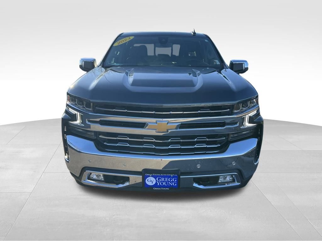 Used 2022 Chevrolet Silverado 1500 LTZ w/ LTZ Premium Package image 10