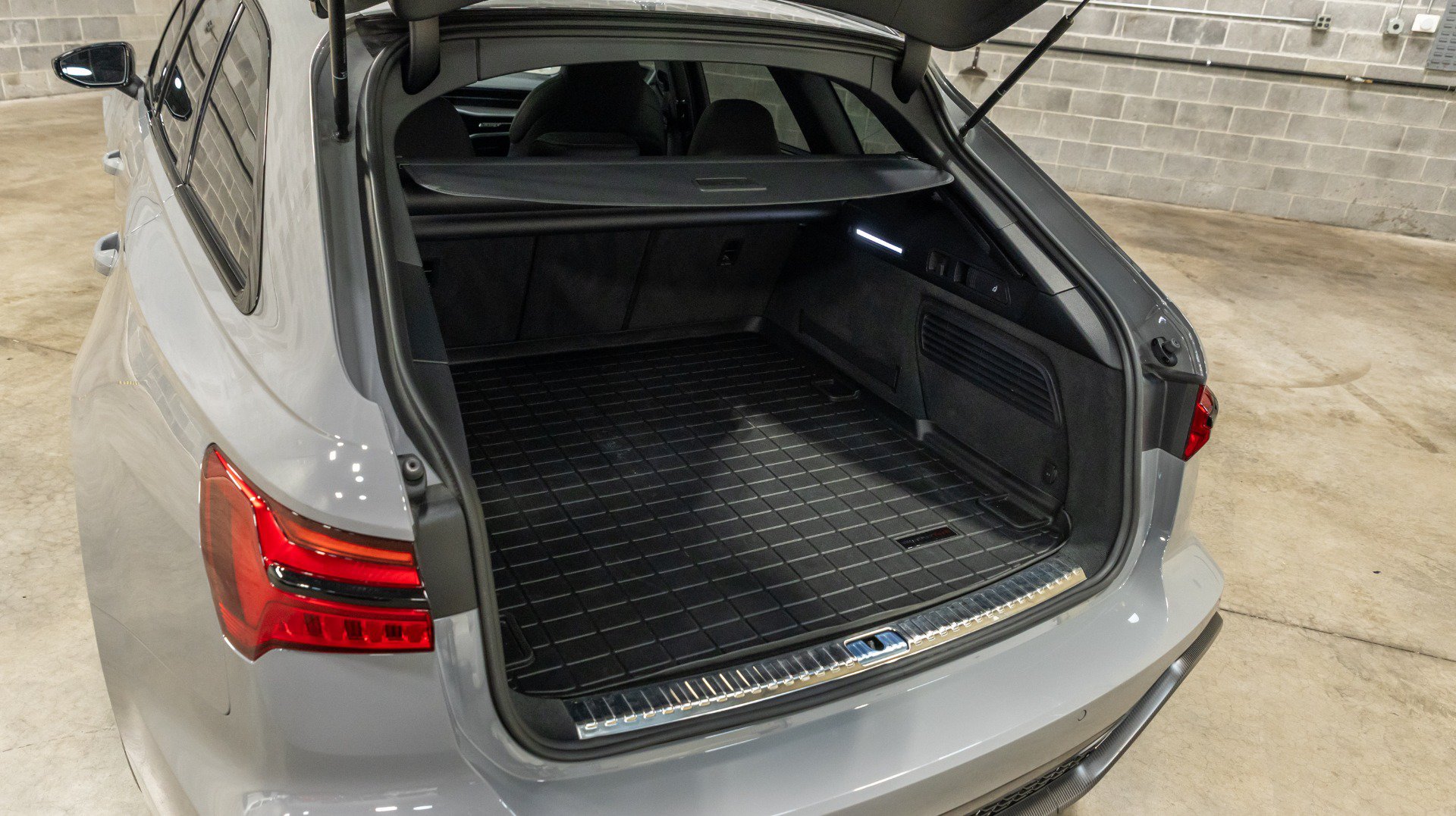 Used 2024 Audi RS 6 performance AWD/4WD image 70