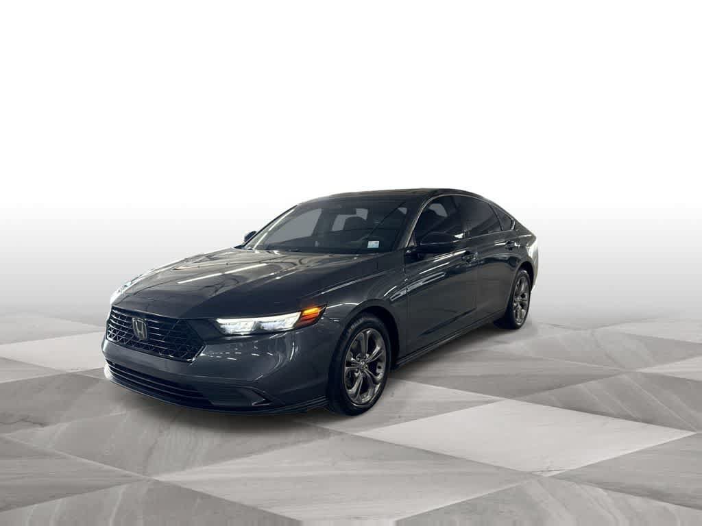 Used 2024 Honda Accord EX image 4