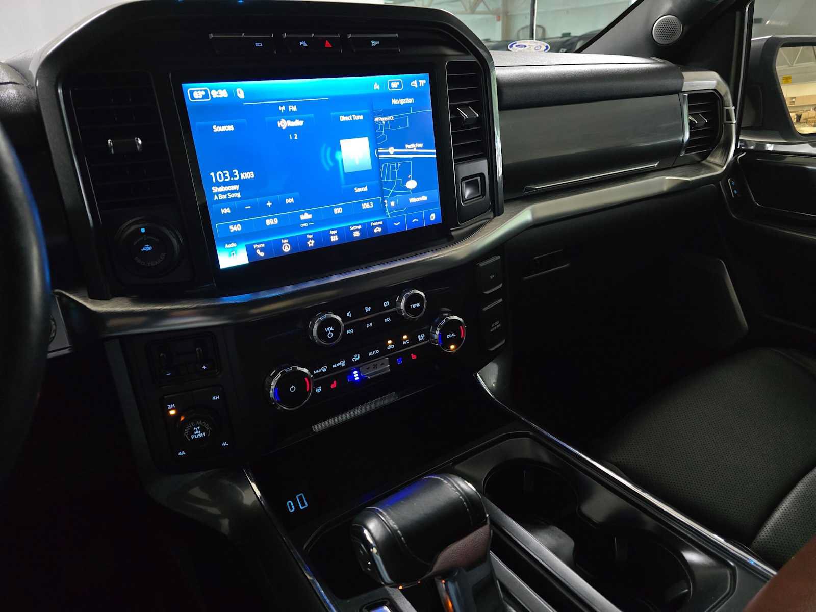 Used 2022 Ford F150 Lariat w/ Equipment Group 502A High AWD/4WD image 34