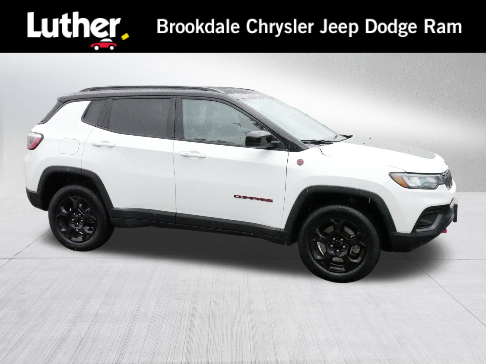 Used 2023 Jeep Compass Trailhawk