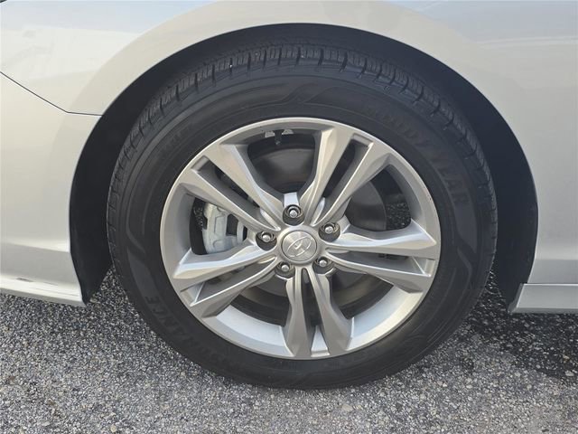 Used 2018 Hyundai Sonata SEL FWD image 6