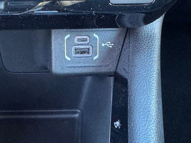 New 2026 Jeep Compass Latitude image 23