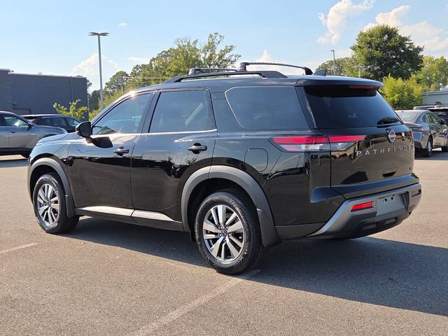 New 2026 Nissan Pathfinder SL FWD image 3