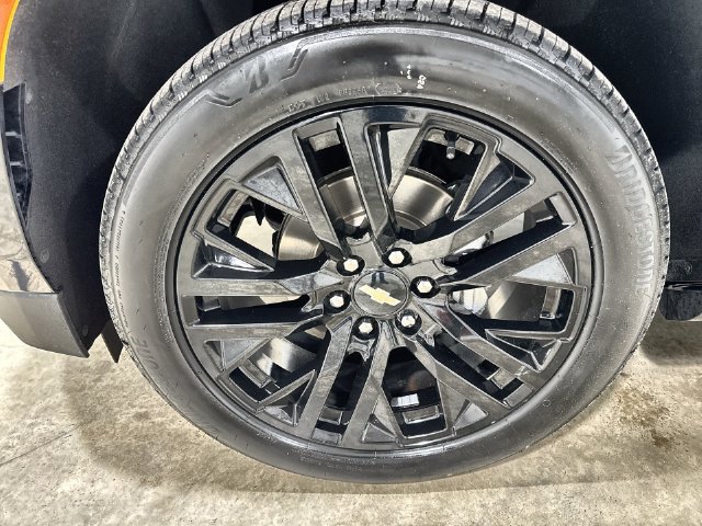 Used 2023 Chevrolet Tahoe High Country AWD/4WD image 34