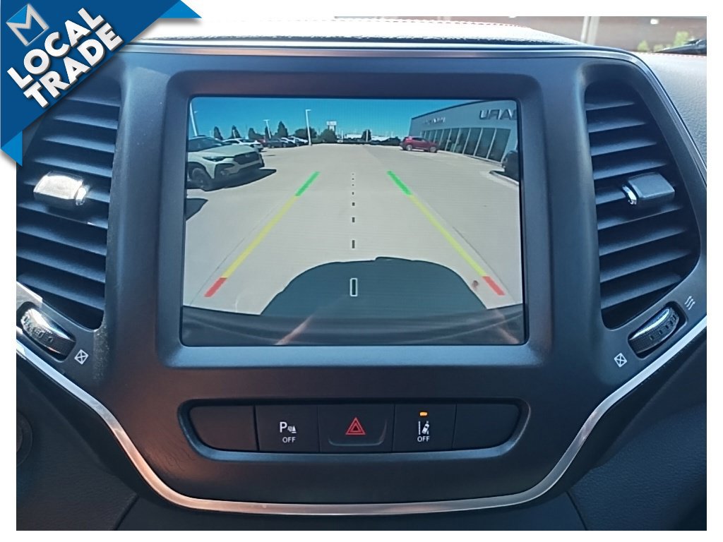Used 2021 Jeep Cherokee Trailhawk w/ Premium Leather Package AWD/4WD image 26