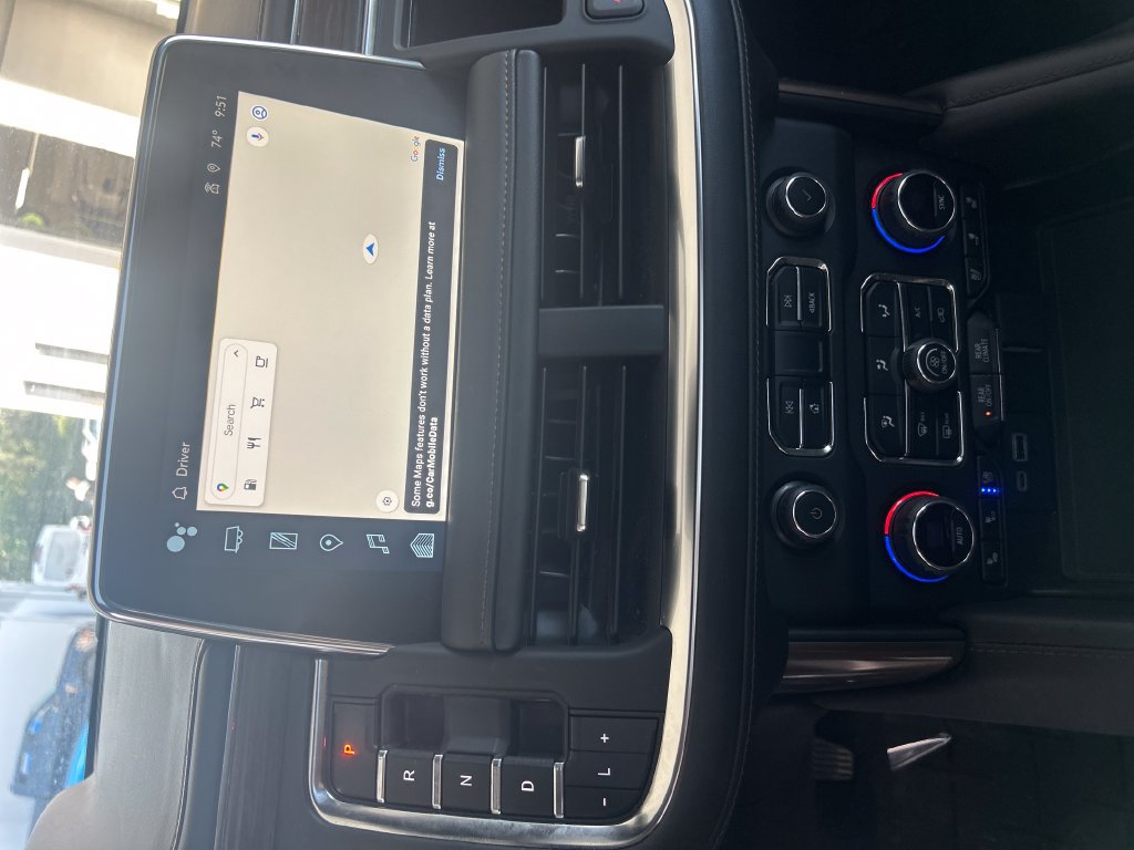 Used 2023 Chevrolet Suburban High Country AWD/4WD image 29