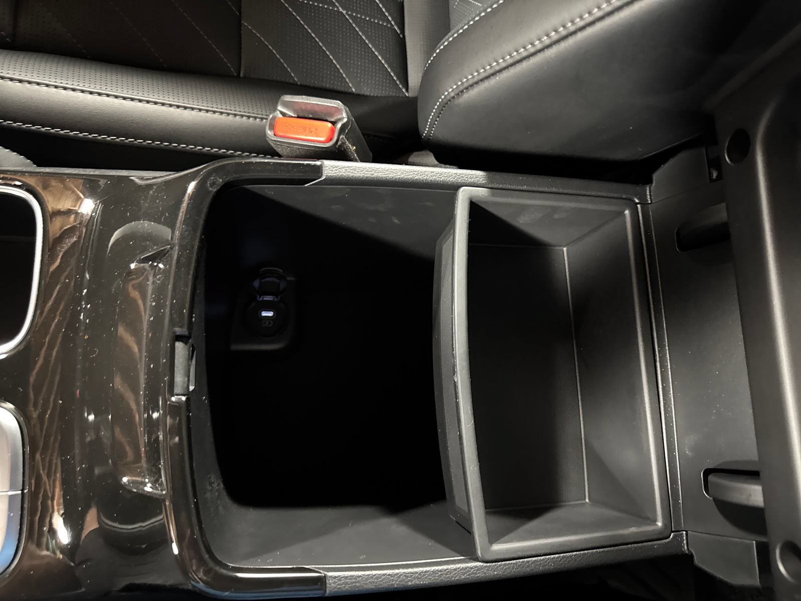 Certified 2025 Kia Telluride SX Prestige X-Line AWD/4WD image 25