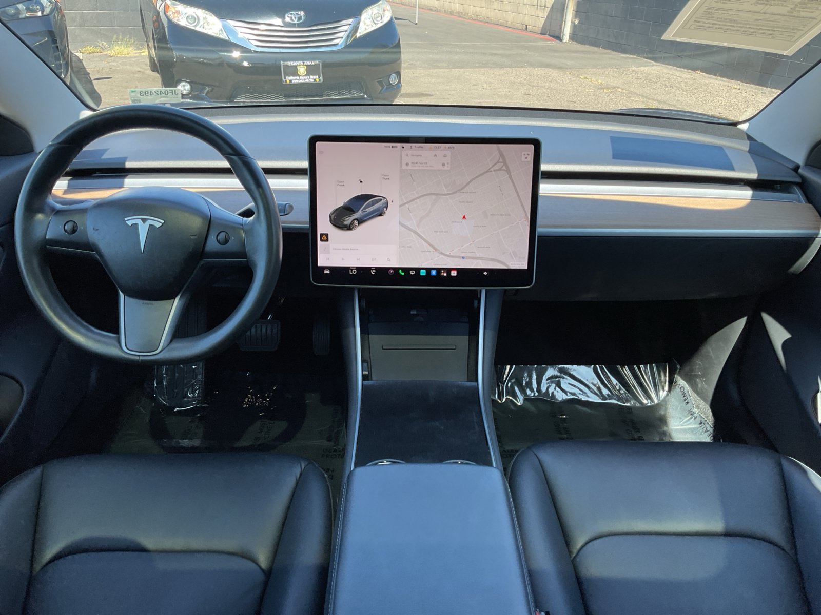 Used 2018 Tesla Model 3 Long Range RWD image 15