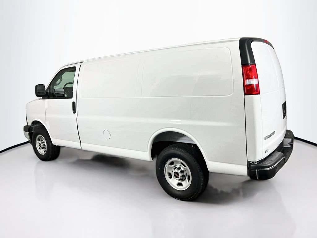 New 2026 GMC Savana 3500 Extended w/ Driver Convenience Package RWD image 5