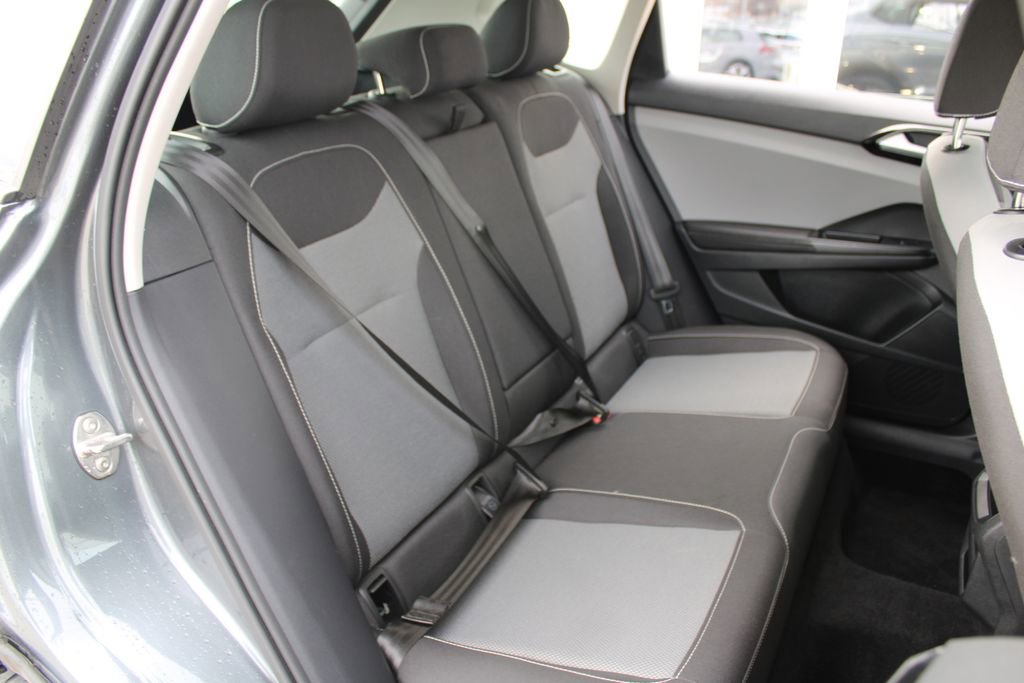 Certified 2024 Volkswagen Taos S image 22