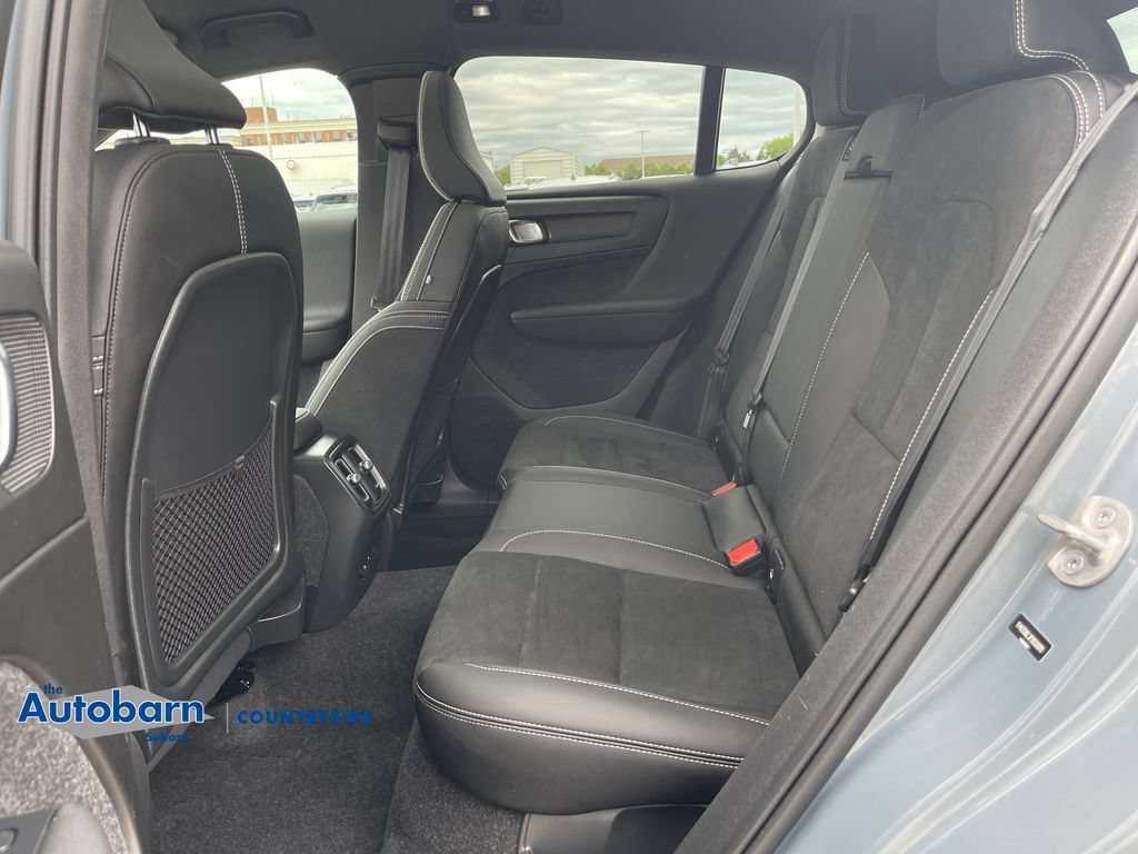 Used 2023 Volvo C40 P8 Recharge Plus AWD/4WD image 25