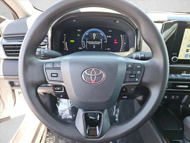 Used 2026 Toyota Camry LE FWD image 13