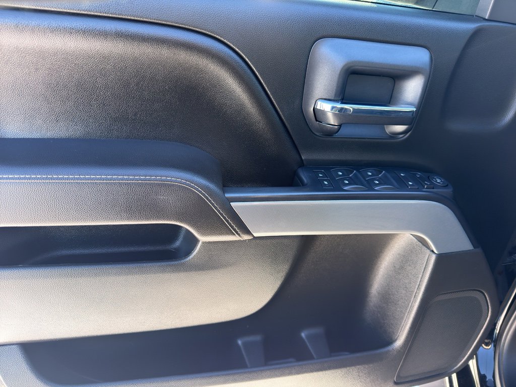 Used 2017 Chevrolet Silverado 1500 LT w/ All Star Edition image 18