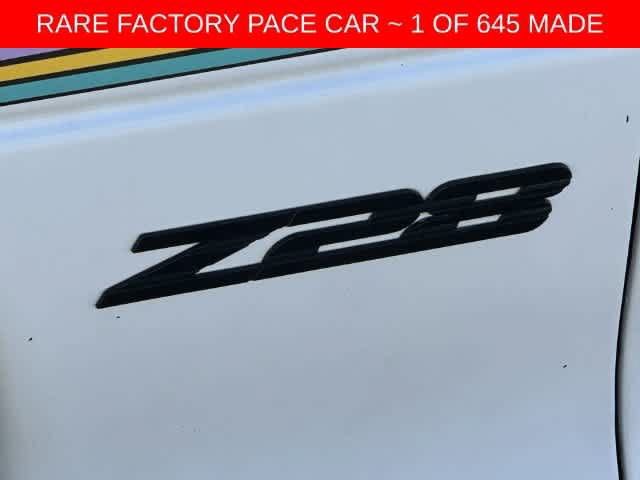 Used 1993 Chevrolet Camaro Z28 RWD image 21
