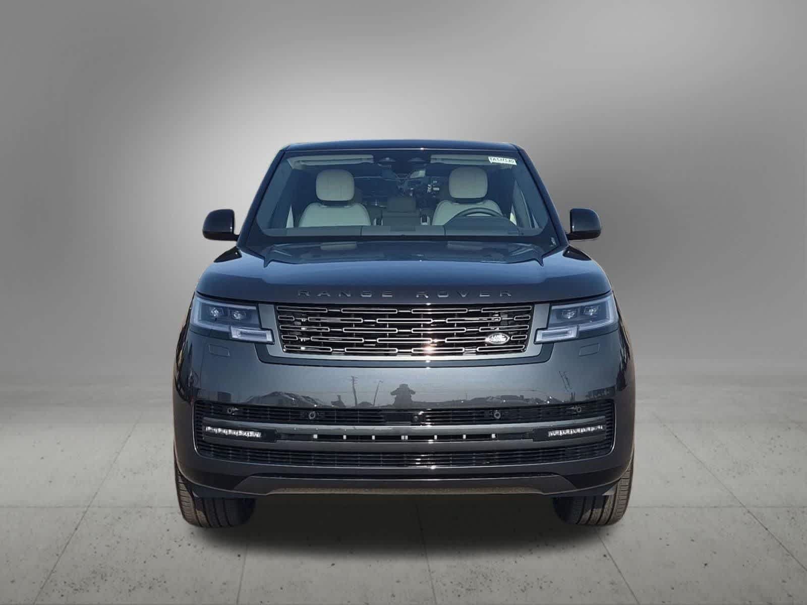 New 2026 Land Rover Range Rover Long Wheelbase SE AWD/4WD image 9