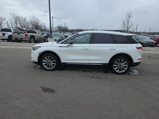 Used 2020 Lincoln Corsair AWD w/ Premium Package image 4