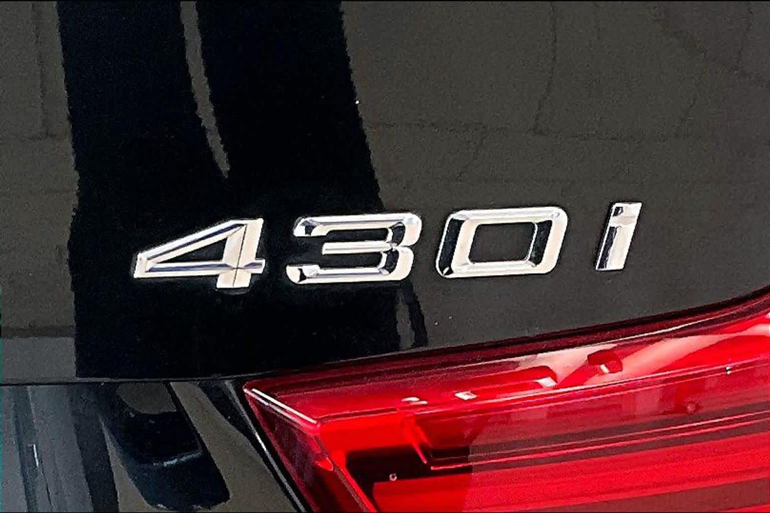 Used 2019 BMW 430i Coupe w/ M Sport Package RWD image 29