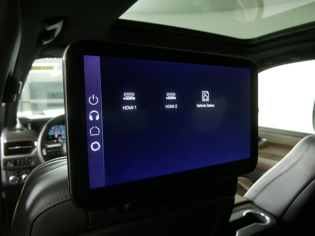 Used 2025 GMC Yukon Denali Ultimate AWD/4WD image 21