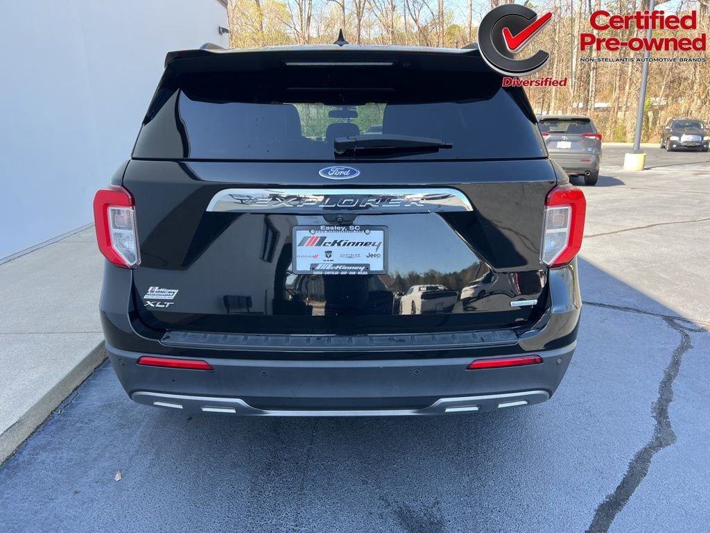 Used 2020 Ford Explorer XLT w/ Equipment Group 202A RWD image 12