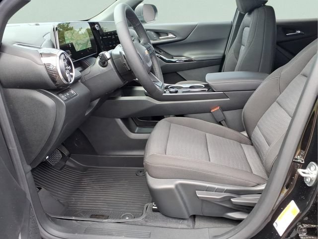 New 2027 Chevrolet Equinox LT FWD image 16