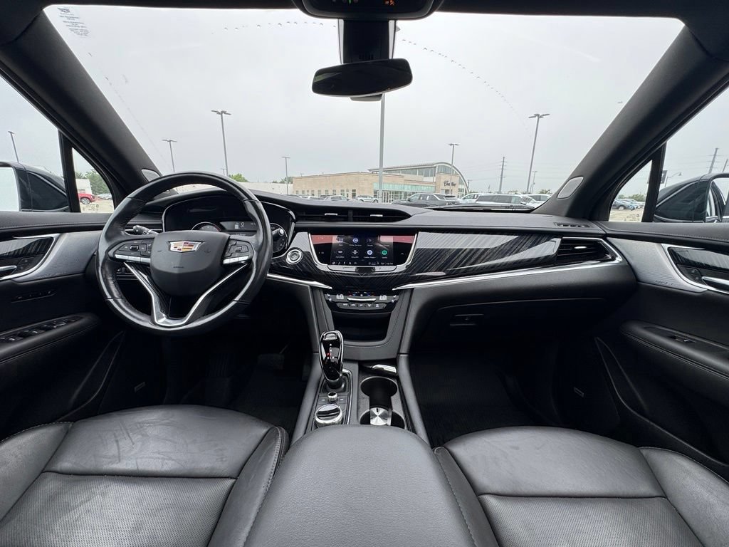 Certified 2024 Cadillac XT6 Premium Luxury w/ LPO, Floor Liner Package AWD/4WD image 22
