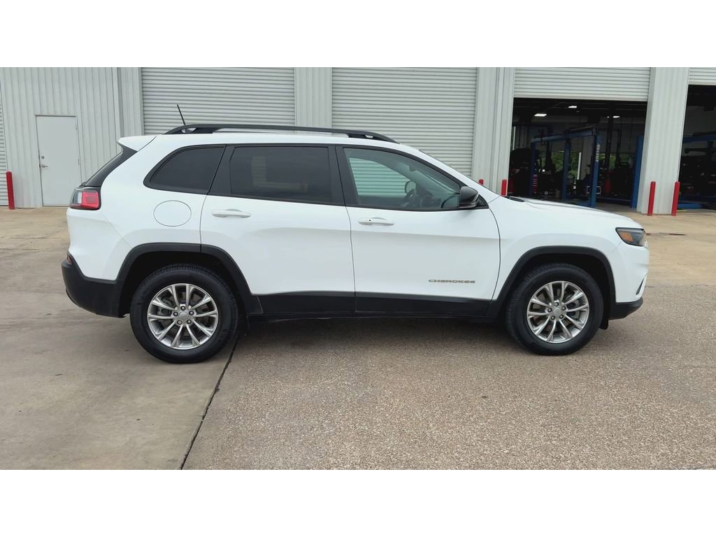 Used 2022 Jeep Cherokee Latitude Lux AWD/4WD image 9